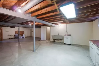 6639 Plantation Way, Cincinnati, OH 45224 - Photo 33