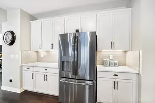 1489 Pine Bluffs Way, Miami Township, OH 45150 - Photo 17