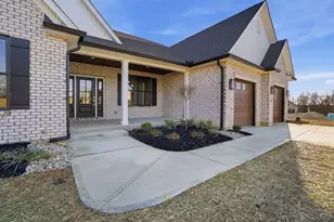 6176 Whileaway Dr, Miami Township, OH 45140 - Photo 5