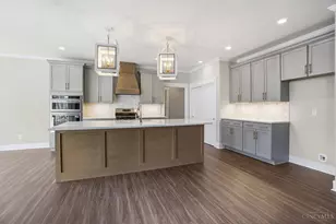 6176 Whileaway Dr, Miami Township, OH 45140 - Photo 19