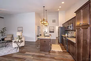 1242 Redbud Cir, Germantown, OH 45327 - Photo 9