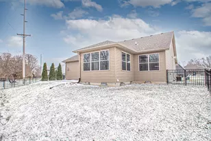 1242 Redbud Cir, Germantown, OH 45327 - Photo 33