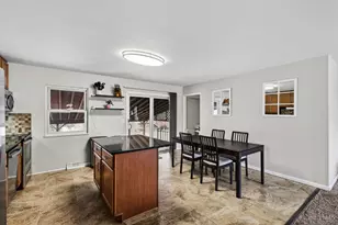 6184 Seiler Dr, Green Township, OH 45239 - Photo 11