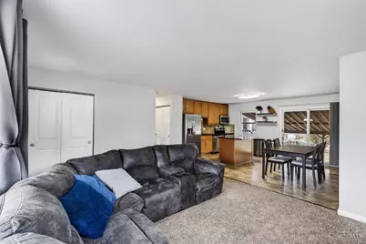 6184 Seiler Drive, Green Township, OH 45239 - Photo 9