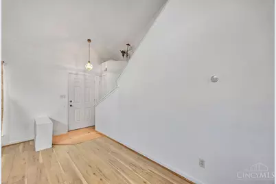 501 Meadowview Place, Trenton, OH 45067 - Photo 7