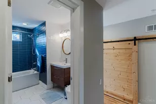 423 Milton St, Cincinnati, OH 45202 - Photo 25