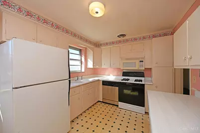 6201 Thole Road, Cincinnati, OH 45230 - Photo 13