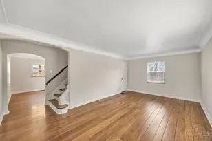 3264 Ashwood Dr, Cincinnati, OH 45213 - Photo 7