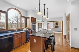 7512 Fawnmeadow Ln, Sharonville, OH 45241 - Photo 19