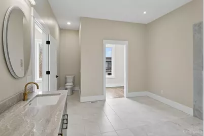 5751 Sanctuary Place, Cincinnati, OH 45230 - Photo 39