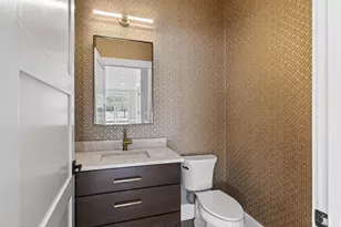 5751 Sanctuary Pl, Cincinnati, OH 45230 - Photo 29