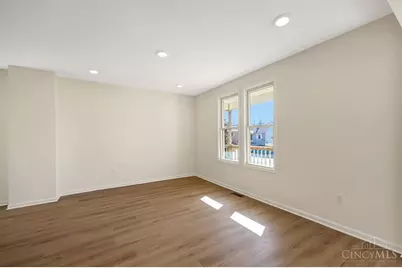 4300 Hegner Avenue, Cincinnati, OH 45236 - Photo 5