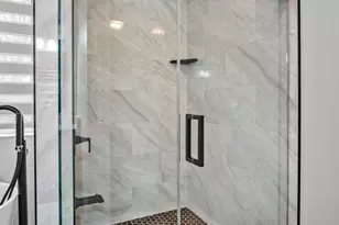 5850 Homecrest Ln, Deerfield Township, OH 45040 - Photo 33