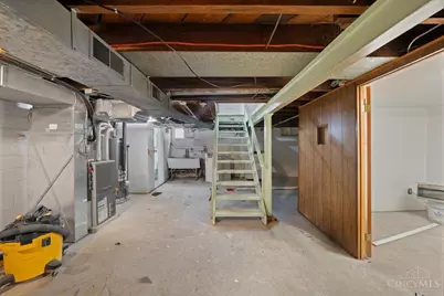 7158 Dunn Road, Anderson Township, OH 45230 - Photo 25