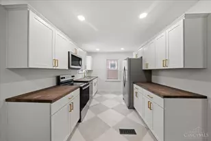 7158 Dunn Rd, Anderson Township, OH 45230 - Photo 9