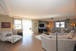 2444 Madison Rd, Cincinnati, OH 45208 - Photo 15