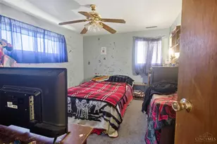 298 Kinsman Ct, Delhi Township, OH 45238 - Photo 5