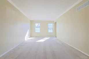 3670 Centurion Dr, Cincinnati, OH 45211 - Photo 5