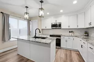 2203 Cobblestone Ct, Miamisburg, OH 45342 - Photo 9