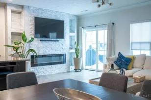 7889 Pinnacle Point Dr, West Chester, OH 45069 - Photo 21