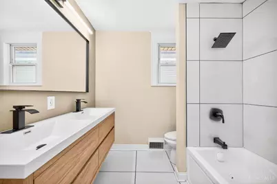 1989 Kinney Avenue, Cincinnati, OH 45207 - Photo 25