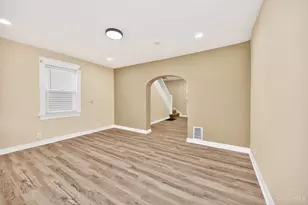 1989 Kinney Ave, Cincinnati, OH 45207 - Photo 9