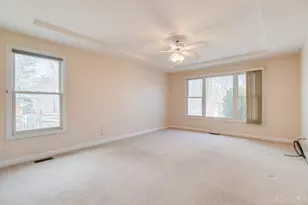 8372 Benton Ridge Ln, Cincinnati, OH 45255 - Photo 27