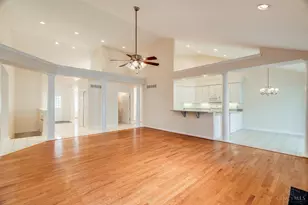 8372 Benton Ridge Ln, Cincinnati, OH 45255 - Photo 15