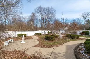 8372 Benton Ridge Ln, Cincinnati, OH 45255 - Photo 53