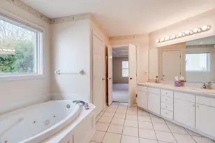 8372 Benton Ridge Ln, Cincinnati, OH 45255 - Photo 31