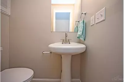 1700 Minion Avenue, Cincinnati, OH 45205 - Photo 21