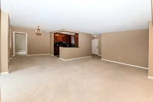 2444 Madison Rd, Cincinnati, OH 45208 - Photo 9