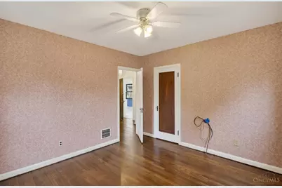 3830 Drakewood Drive, Cincinnati, OH 45209 - Photo 13