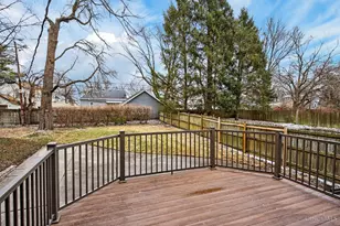 3830 Drakewood Dr, Cincinnati, OH 45209 - Photo 31