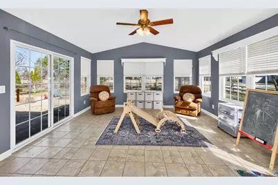 1068 Beacon Way Court, Hamilton Township, OH 45039 - Photo 25