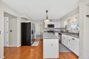 1068 Beacon Way Ct, Hamilton Township, OH 45039 - Photo 15