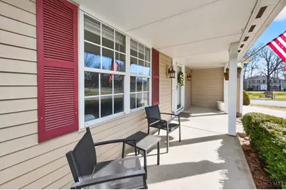 1068 Beacon Way Court, Hamilton Township, OH 45039 - Photo 5