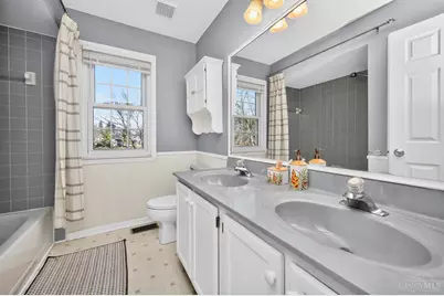 1068 Beacon Way Court, Hamilton Township, OH 45039 - Photo 35