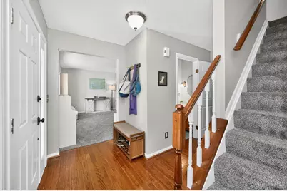 1068 Beacon Way Court, Hamilton Township, OH 45039 - Photo 7