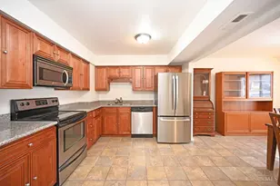 2352 Dana Ave, Cincinnati, OH 45208 - Photo 17