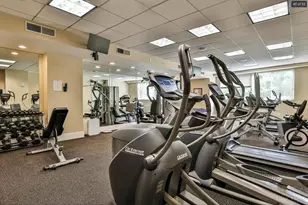 2200 Victory Pkwy, Cincinnati, OH 45206 - Photo 19