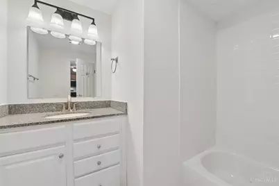 2200 Victory Parkway #806, Cincinnati, OH 45206 - Photo 11