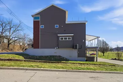 3003 Riverside Drive, Cincinnati, OH 45226 - Photo 55