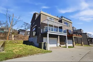 3003 Riverside Dr, Cincinnati, OH 45226 - Photo 51