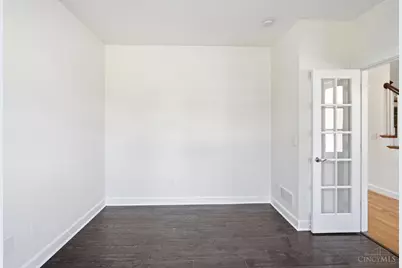 3003 Riverside Drive, Cincinnati, OH 45226 - Photo 5