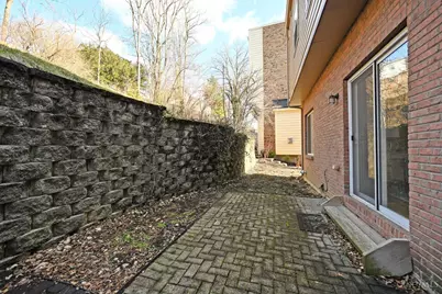 3220 Linwood Avenue, Cincinnati, OH 45226 - Photo 21