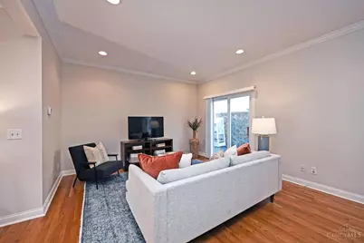 3220 Linwood Avenue, Cincinnati, OH 45226 - Photo 7