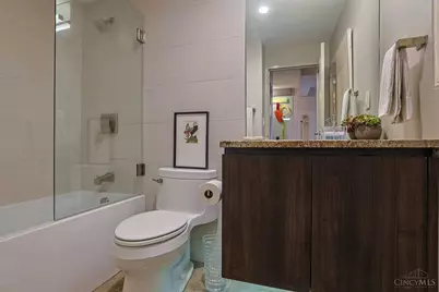 2200 Victory Parkway #2304, Cincinnati, OH 45206 - Photo 25