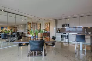 2200 Victory Pkwy, Cincinnati, OH 45206 - Photo 9