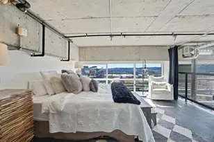 353 W 4th St, Cincinnati, OH 45202 - Photo 49